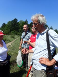 Merkl Ottó a nyár eleji sétán a fennsíkon